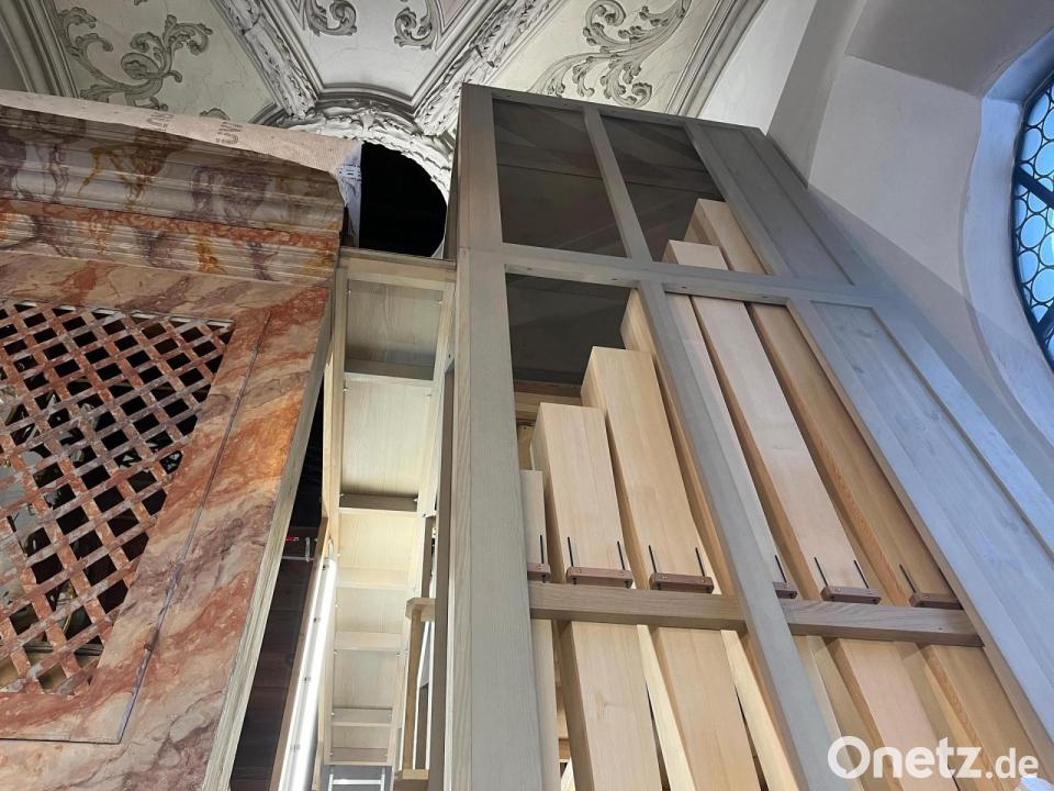 trichterförmige Becher